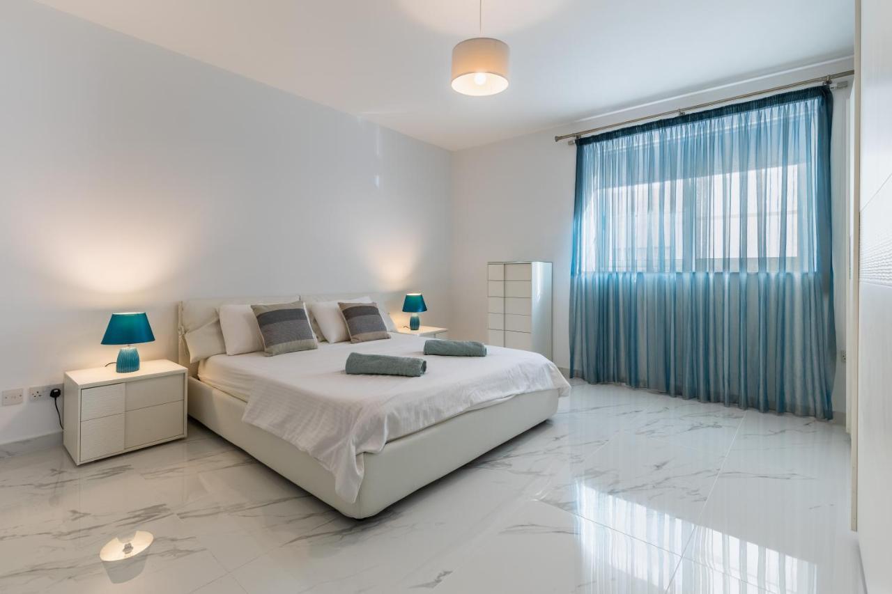 Stunning - Sunnyside 3-Bedroom Sliema Dış mekan fotoğraf