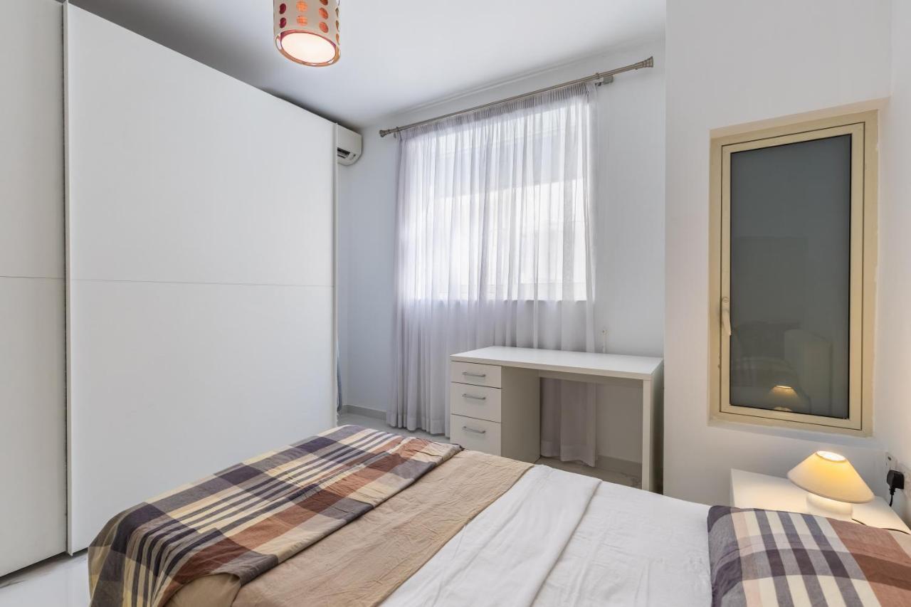 Stunning - Sunnyside 3-Bedroom Sliema Dış mekan fotoğraf